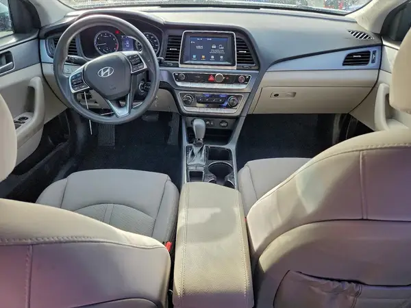 5NPE24AFXJH608414 2018 HYUNDAI SONATA - Image 8