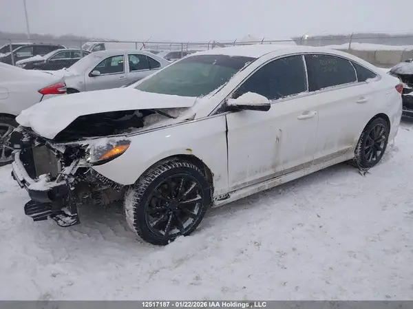 5NPE24AFXJH618196 2018 HYUNDAI SONATA - Image 2