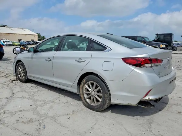 5NPE24AFXJH618232 2018 HYUNDAI SONATA - Image 2