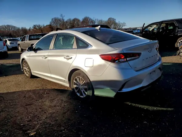 5NPE24AFXJH623186 2018 HYUNDAI SONATA - Image 2