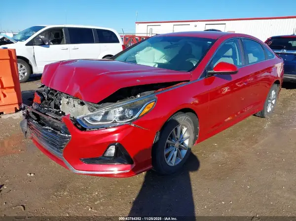 5NPE24AFXJH624869 2018 HYUNDAI SONATA - Image 2