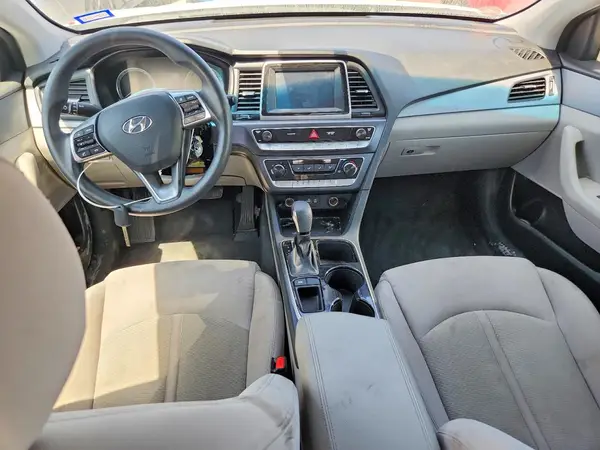 5NPE24AFXJH625973 2018 HYUNDAI SONATA - Image 8