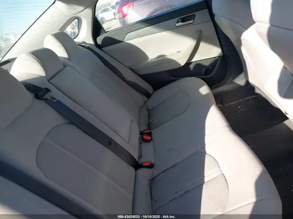 5NPE24AFXJH626458 2018 HYUNDAI SONATA - Image 8