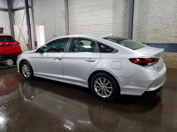5NPE24AFXJH626699 2018 HYUNDAI SONATA - Image 2