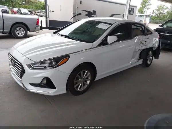 5NPE24AFXJH627965 2018 HYUNDAI SONATA - Image 2