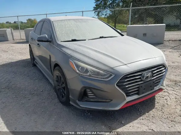 5NPE24AFXJH628792 2018 HYUNDAI SONATA - Image 1
