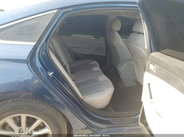 5NPE24AFXJH630154 2018 HYUNDAI SONATA - Image 8