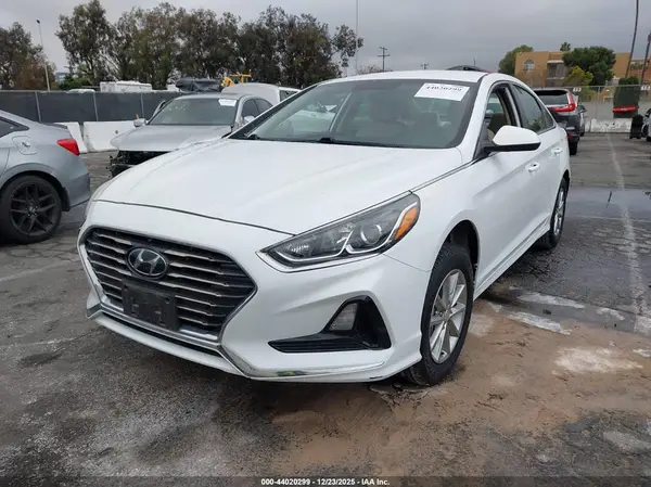5NPE24AFXJH631546 2018 HYUNDAI SONATA - Image 2