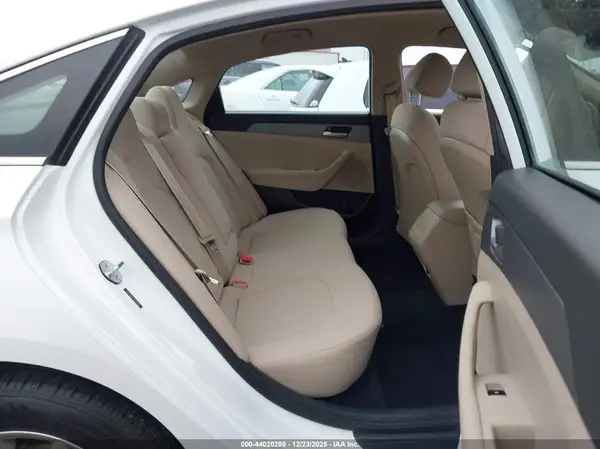 5NPE24AFXJH631546 2018 HYUNDAI SONATA - Image 8