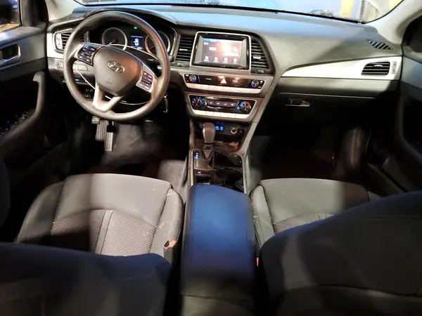 5NPE24AFXJH644328 2018 HYUNDAI SONATA - Image 8