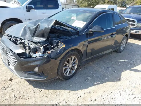 5NPE24AFXJH662537 2018 HYUNDAI SONATA - Image 2