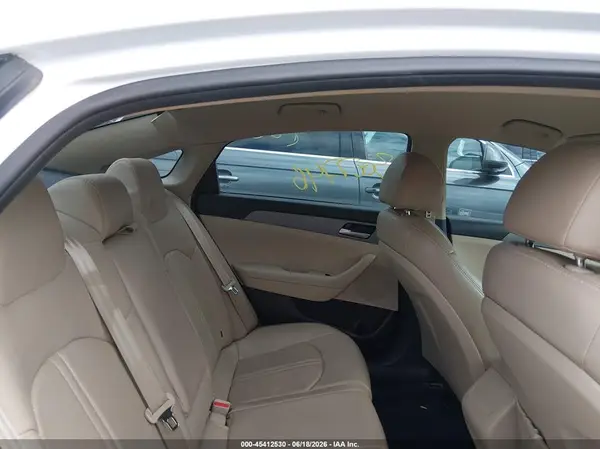 5NPE24AFXJH663901 2018 HYUNDAI SONATA - Image 8