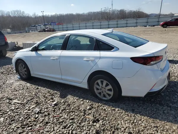 5NPE24AFXJH668337 2018 HYUNDAI SONATA - Image 2