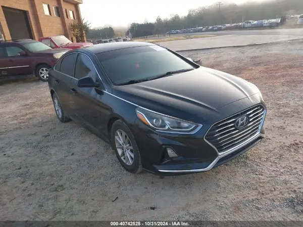 5NPE24AFXJH672744 2018 HYUNDAI SONATA - Image 1