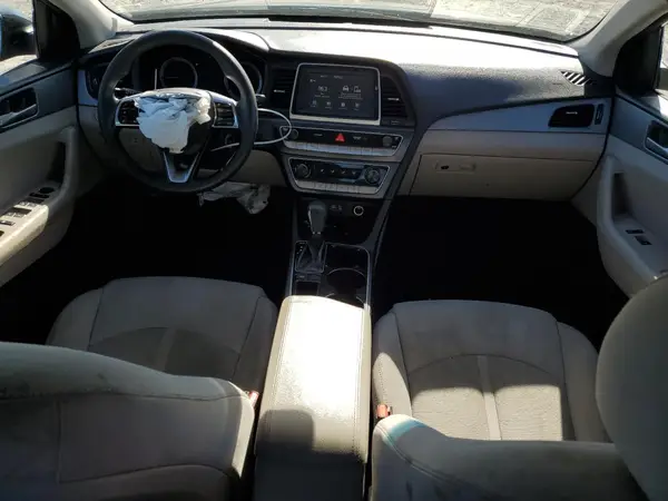 5NPE24AFXJH677118 2018 HYUNDAI SONATA - Image 8
