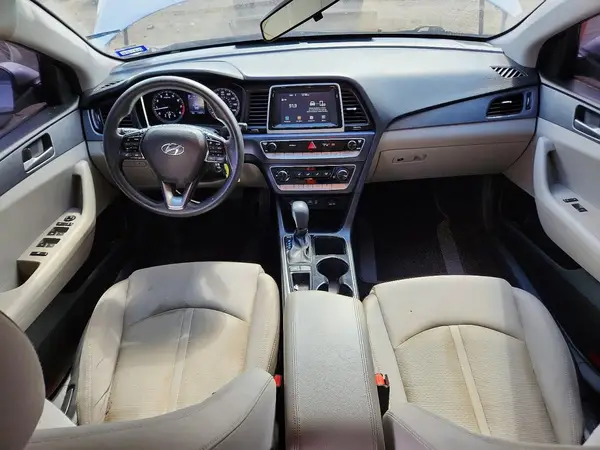 5NPE24AFXJH680472 2018 HYUNDAI SONATA - Image 8
