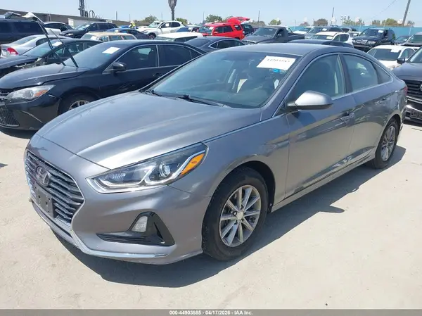 5NPE24AFXJH681881 2018 HYUNDAI SONATA - Image 2