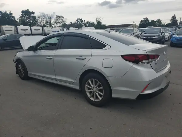 5NPE24AFXJH685641 2018 HYUNDAI SONATA - Image 2