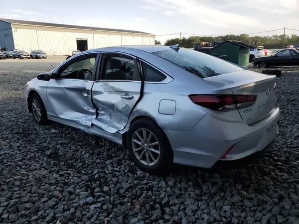 5NPE24AFXJH695098 2018 HYUNDAI SONATA - Image 2