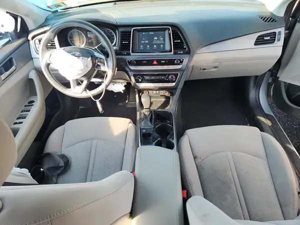 5NPE24AFXJH695098 2018 HYUNDAI SONATA - Image 8