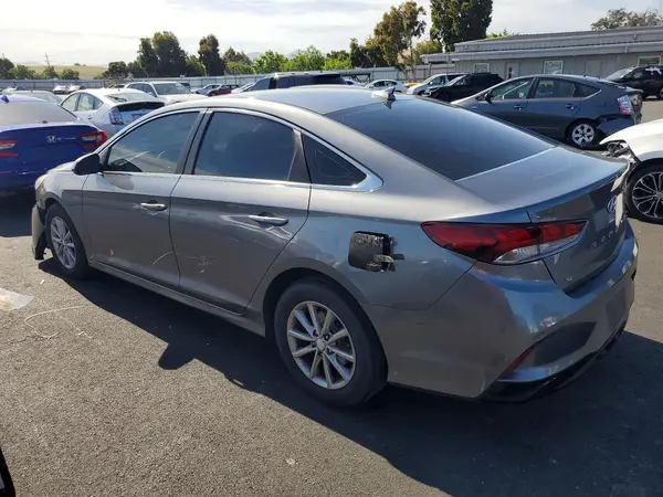 5NPE24AFXJH698146 2018 HYUNDAI SONATA - Image 2