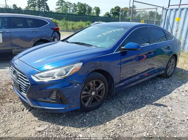 5NPE24AFXJH699815 2018 HYUNDAI SONATA - Image 2