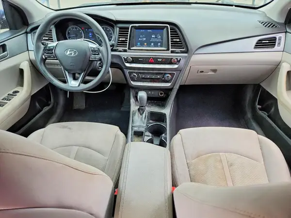 5NPE24AFXJH700395 2018 HYUNDAI SONATA - Image 8