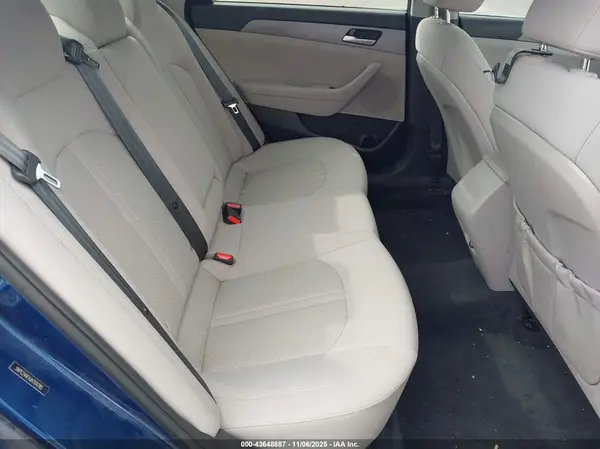 5NPE24AFXJH704785 2018 HYUNDAI SONATA - Image 8