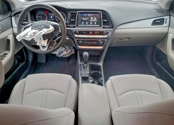 5NPE24AFXJH706603 2018 HYUNDAI SONATA - Image 8