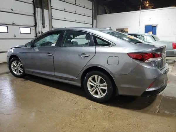 5NPE24AFXJH707475 2018 HYUNDAI SONATA - Image 2