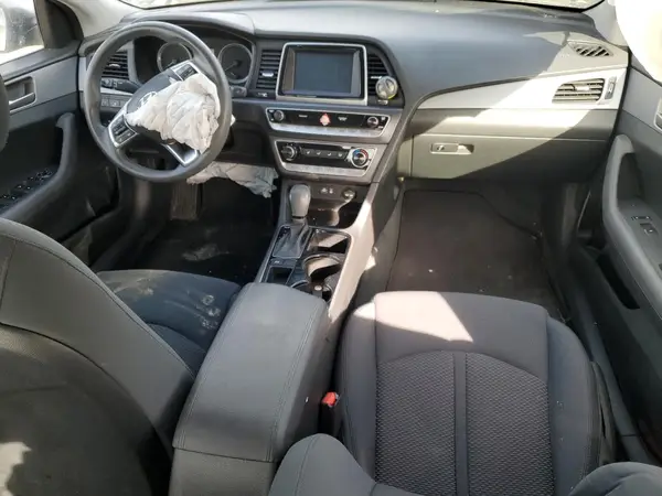 5NPE24AFXJH708478 2018 HYUNDAI SONATA - Image 8