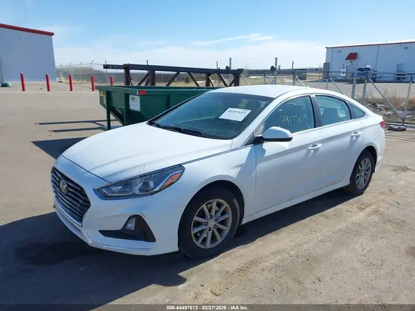 5NPE24AFXJH709064 2018 HYUNDAI SONATA - Image 2