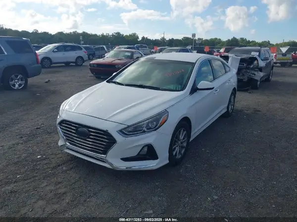 5NPE24AFXJH713597 2018 HYUNDAI SONATA - Image 2