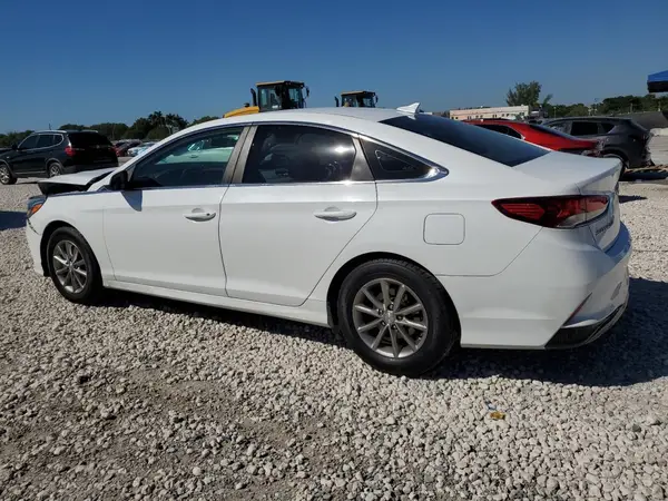 5NPE24AFXJH714667 2018 HYUNDAI SONATA - Image 2