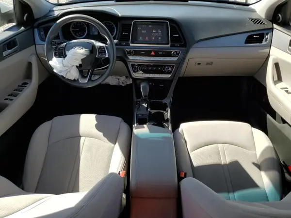 5NPE24AFXJH714667 2018 HYUNDAI SONATA - Image 8