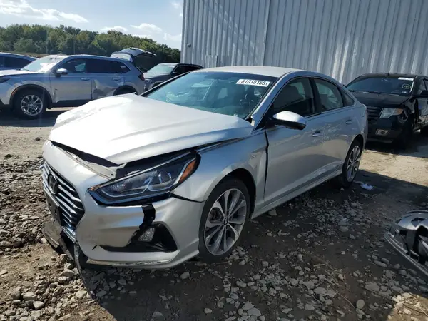 5NPE24AFXJH715219 2018 HYUNDAI SONATA - Image 1