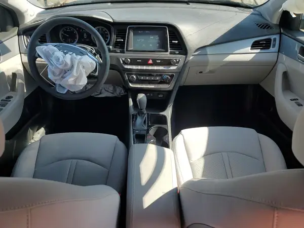 5NPE24AFXJH715219 2018 HYUNDAI SONATA - Image 8