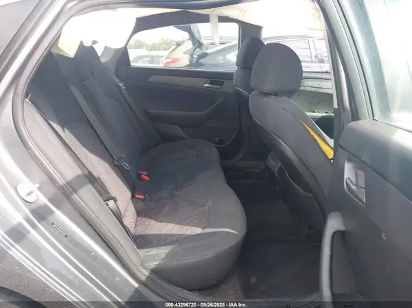 5NPE24AFXJH723207 2018 HYUNDAI SONATA - Image 8