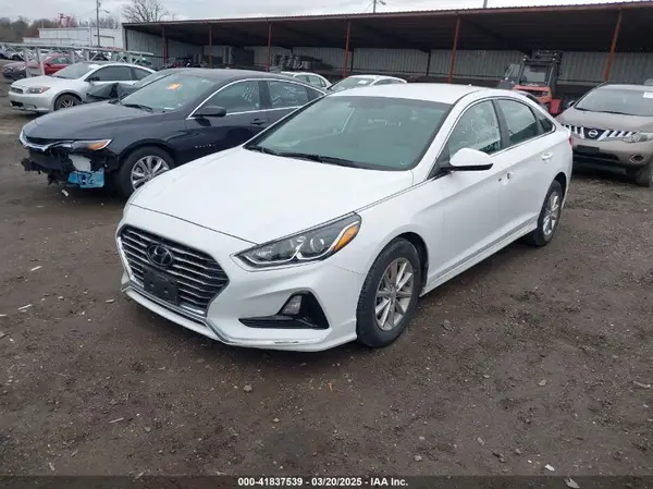 5NPE24AFXKH730983 2019 HYUNDAI SONATA - Image 2