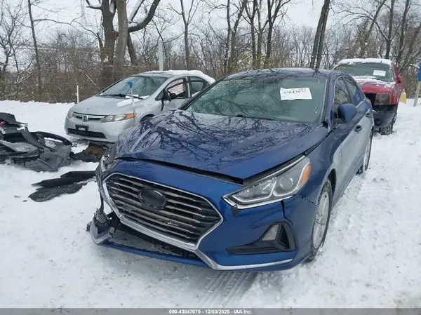 5NPE24AFXKH732118 2019 HYUNDAI SONATA - Image 2