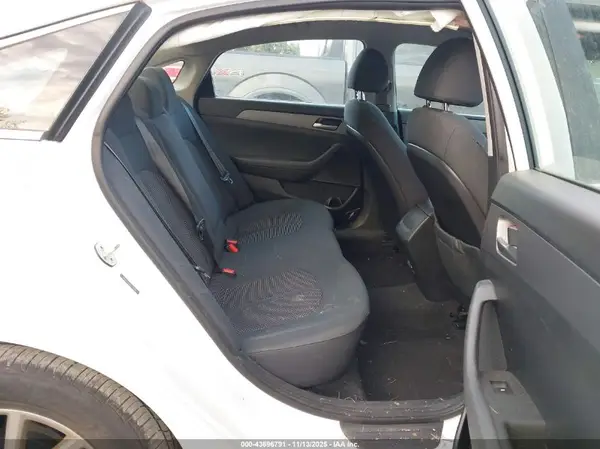 5NPE24AFXKH732166 2019 HYUNDAI SONATA - Image 8