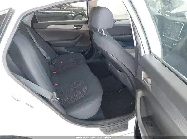 5NPE24AFXKH732670 2019 HYUNDAI SONATA - Image 8