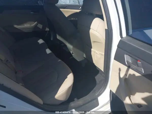 5NPE24AFXKH736492 2019 HYUNDAI SONATA - Image 8