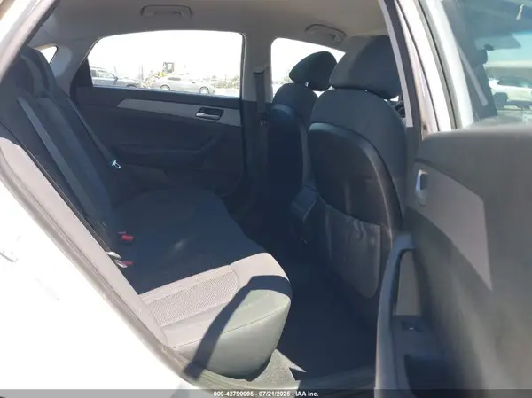 5NPE24AFXKH738579 2019 HYUNDAI SONATA - Image 8