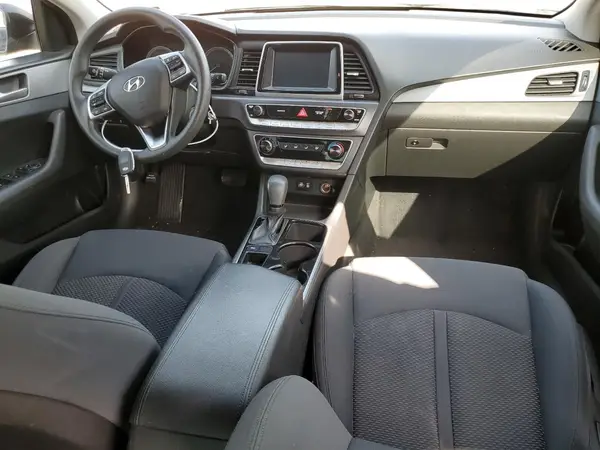5NPE24AFXKH738629 2019 HYUNDAI SONATA - Image 8