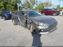5NPE24AFXKH738761 2019 HYUNDAI SONATA