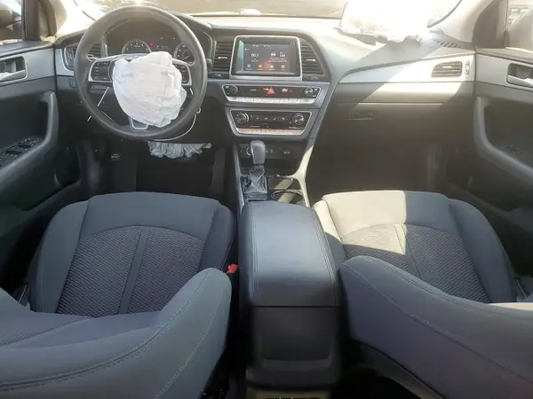 5NPE24AFXKH739053 2019 HYUNDAI SONATA - Image 8