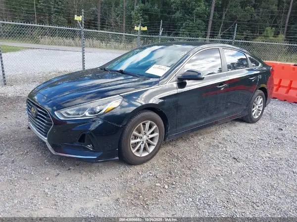 5NPE24AFXKH740509 2019 HYUNDAI SONATA - Image 2