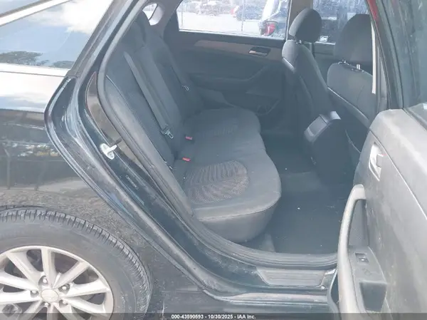 5NPE24AFXKH740509 2019 HYUNDAI SONATA - Image 8