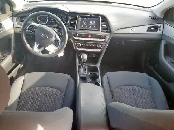 5NPE24AFXKH740526 2019 HYUNDAI SONATA - Image 8